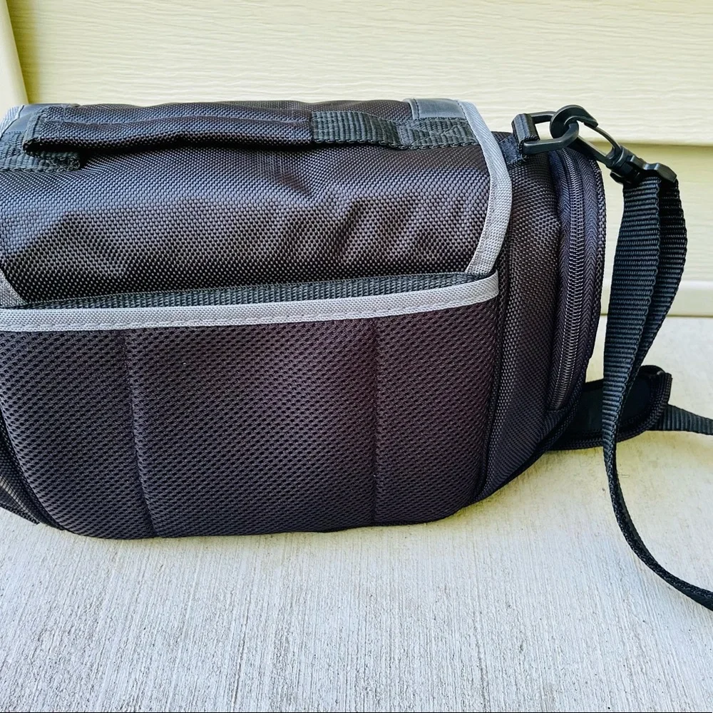 Sony LCS-X30 Handycam Soft Carrying Case Shoulder Bag for Camcorder DSLR Camera